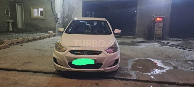 Hyundai Accent 2013, 210,000 km - 1.4 l - Bakı