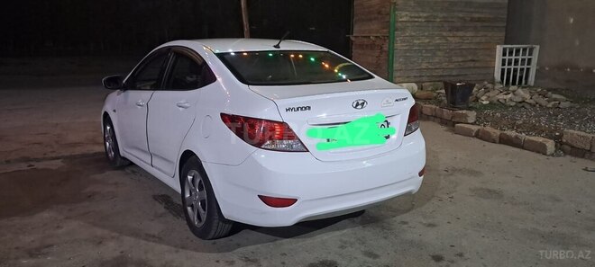 Hyundai Accent 2013, 210,000 km - 1.4 l - Bakı