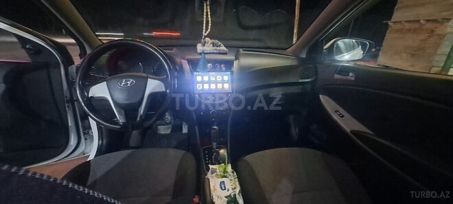Hyundai Accent 2013, 210,000 km - 1.4 l - Bakı