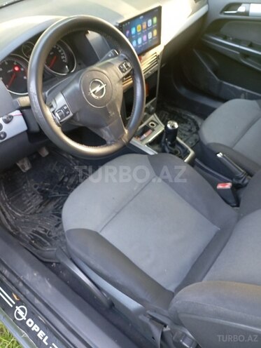 Opel Astra 2006, 348,000 km - 1.3 l - Qusar