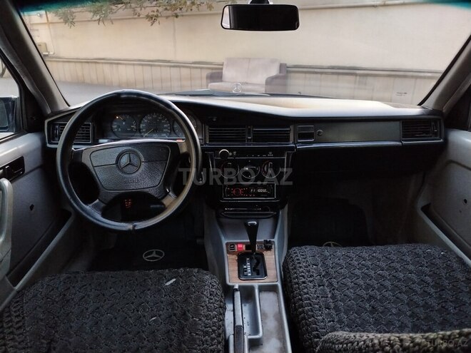 Mercedes 190 1993, 311,000 km - 2.0 л - Bakı