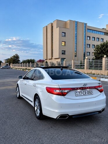 Hyundai Grandeur 2014, 260,000 km - 2.2 l - Sumqayıt