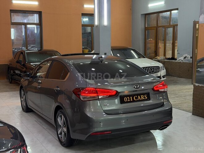 Kia K3 2016, 156,424 km - 1.6 л - Xırdalan