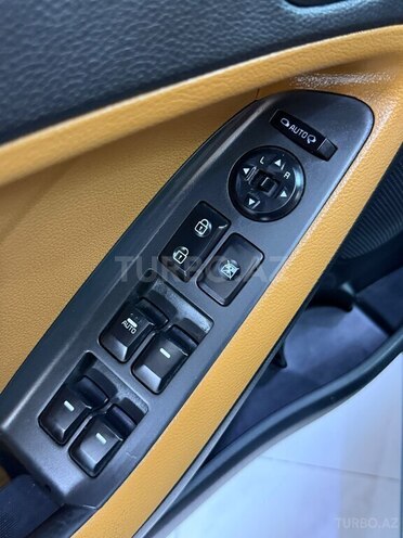 Kia K3 2016, 156,424 km - 1.6 л - Xırdalan