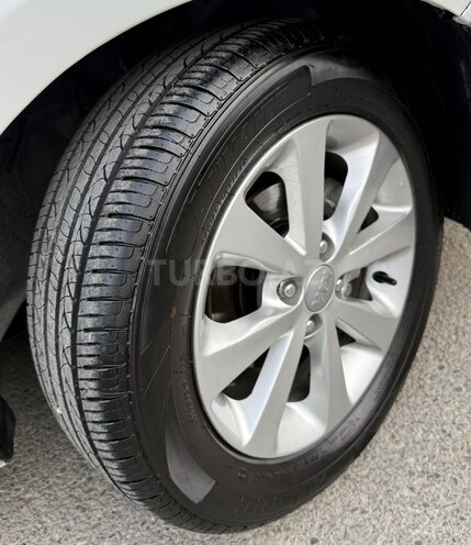 Kia Rio 2012, 210,783 km - 1.4 l - Sumqayıt