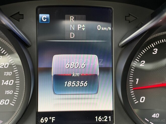 Mercedes C 300 2017, 185,000 km - 2.0 l - Bakı