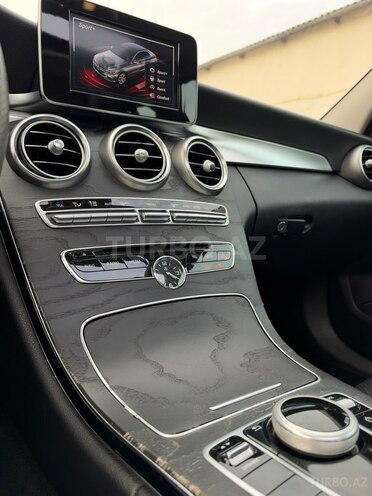 Mercedes C 300 2017, 185,000 km - 2.0 l - Bakı