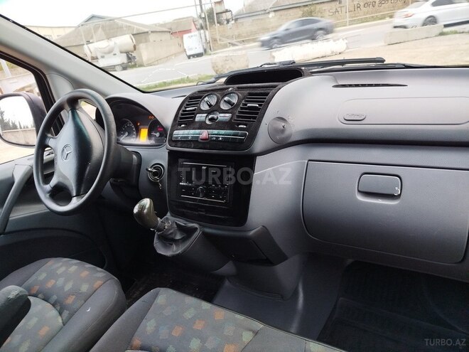 Mercedes  2009, 252,000 km - 2.1 l - Bakı