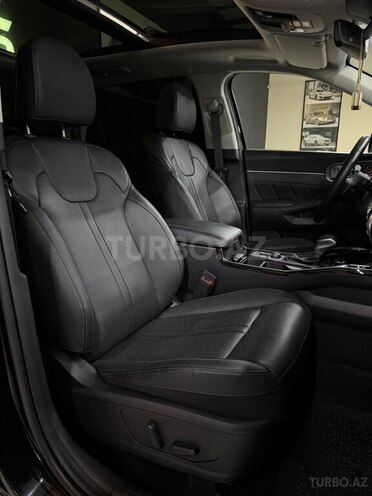 Kia Sorento 2023, 22,800 km - 2.5 л - Sumqayıt