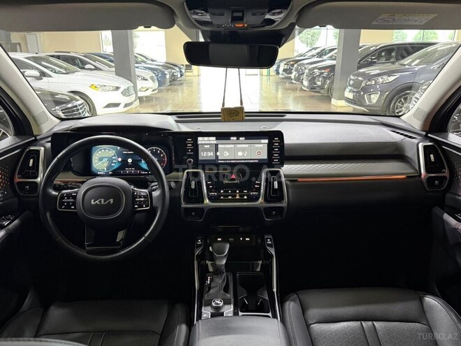 Kia Sorento 2023, 22,800 km - 2.5 л - Sumqayıt