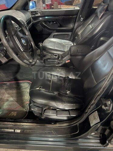 BMW 520 1998, 310,000 km - 2.0 l - Biləsuvar