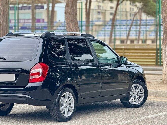 LADA (VAZ)  2019, 220,445 km - 1.6 л - Bakı