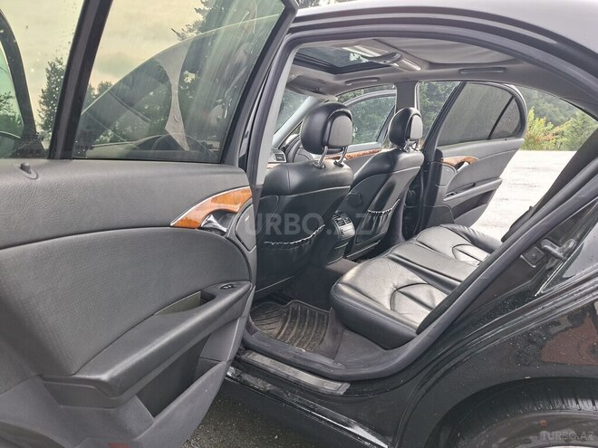 Mercedes E 270 2003, 353,000 km - 2.7 л - Qax