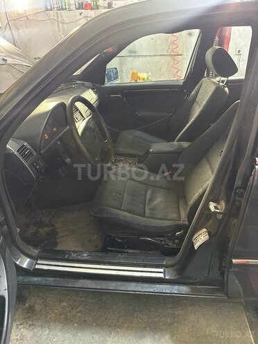 Mercedes C 280 1998, 320,000 km - 2.8 л - Bakı