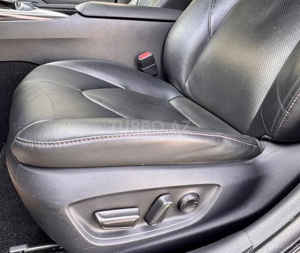 Toyota Camry 2020, 140,000 km - 2.5 л - Bakı