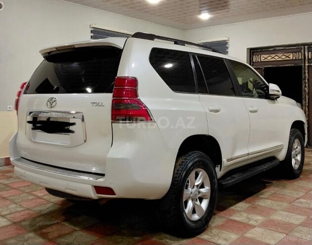 Toyota Land Cruiser Prado 2010, 195,000 km - 2.7 л - Yardımlı