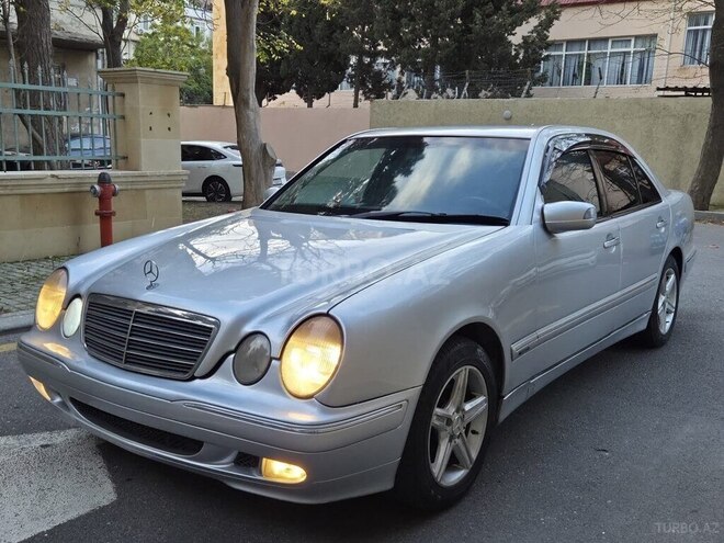 Mercedes E 270 2000, 450,000 km - 2.7 л - Bakı