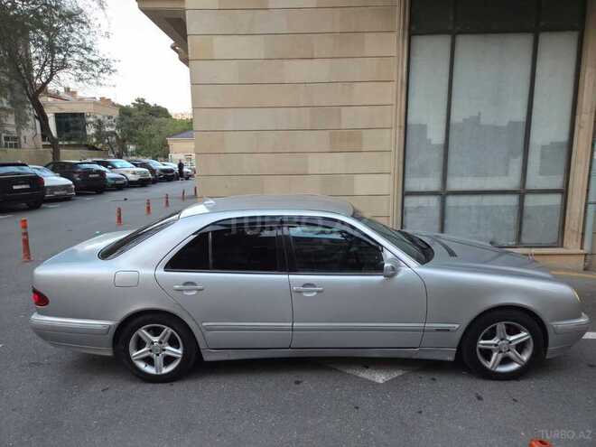 Mercedes E 270 2000, 450,000 km - 2.7 л - Bakı