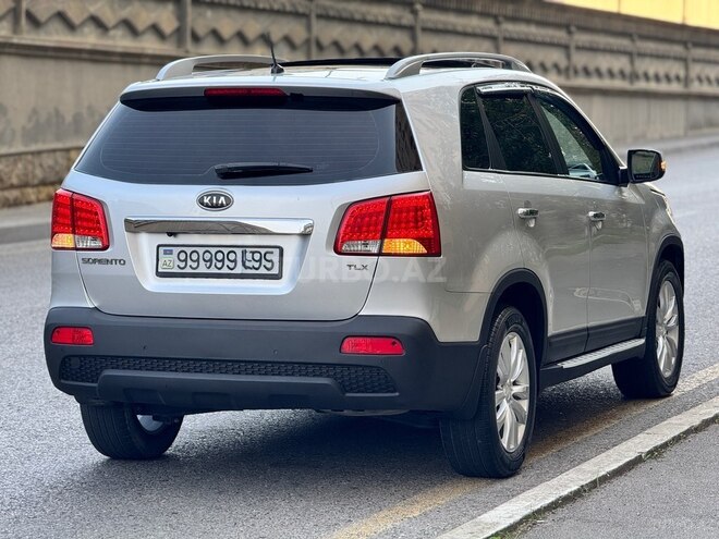 Kia Sorento 2010, 242,000 km - 2.0 l - Bakı