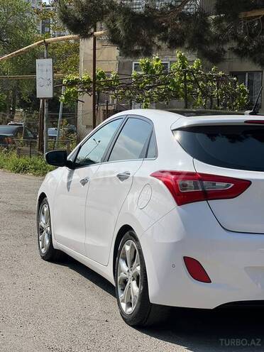 Hyundai i30 2014, 255,000 km - 1.6 l - Bakı