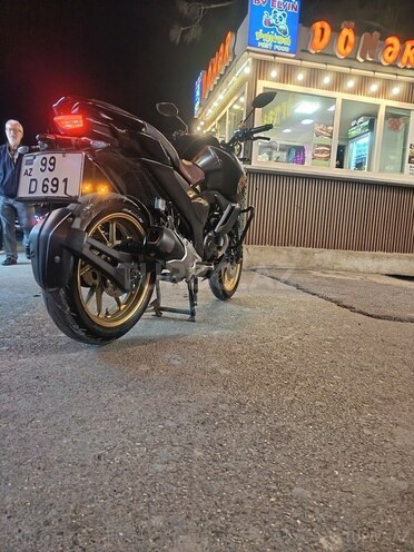 Yamaha FZ-S FI Deluxe 2024, 105,000 km - 0.2 l - Bakı