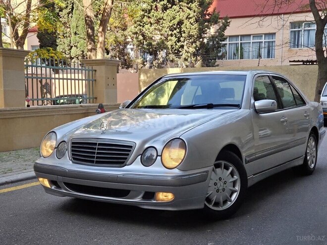 Mercedes E 240 2000, 350,000 km - 2.4 l - Bakı