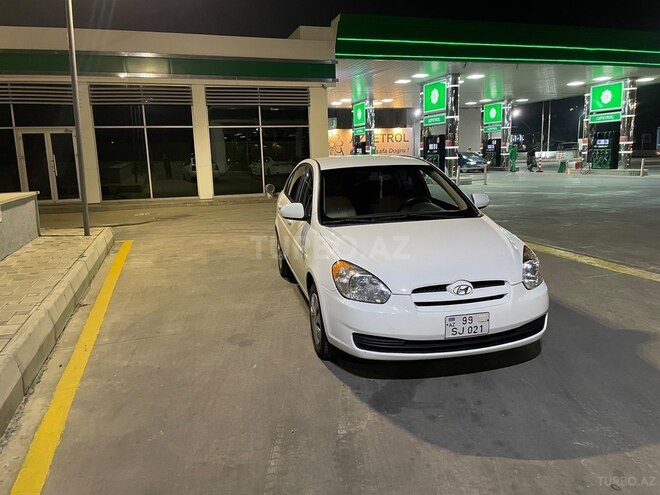 Hyundai Accent 2009, 228,000 km - 1.4 l - Bakı