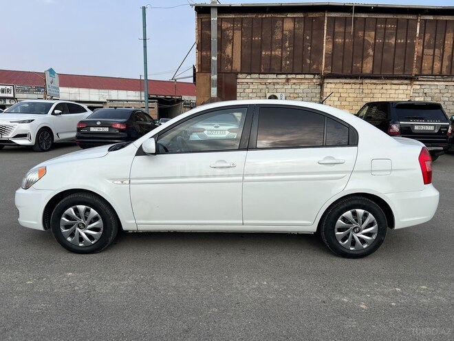Hyundai Accent 2009, 228,000 km - 1.4 l - Bakı