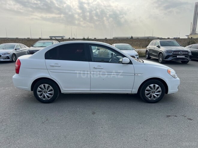 Hyundai Accent 2009, 228,000 km - 1.4 l - Bakı
