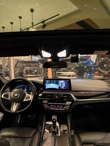 BMW 530e 2021, 77,000 km - 2.0 l - Bakı