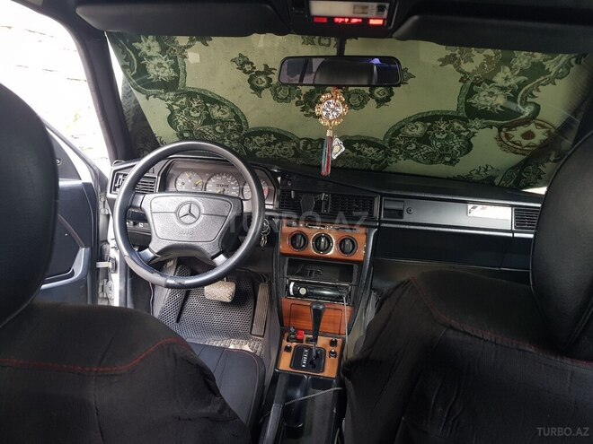 Mercedes 190 1992, 461,200 km - 2.0 л - Bakı