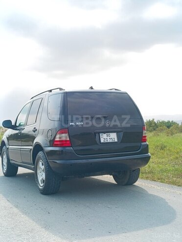 Mercedes ML 320 2000, 332,000 km - 3.2 l - Sumqayıt