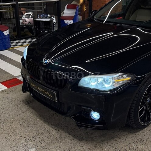 BMW 528 2015, 233,000 km - 2.0 л - Bakı