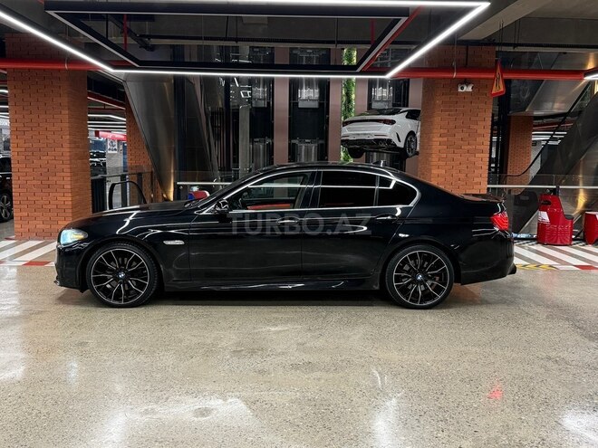 BMW 528 2015, 233,000 km - 2.0 л - Bakı