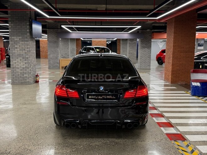 BMW 528 2015, 233,000 km - 2.0 л - Bakı