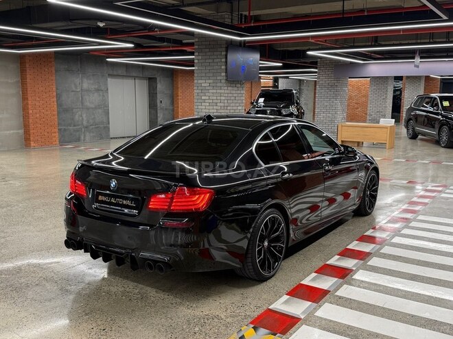 BMW 528 2015, 233,000 km - 2.0 л - Bakı