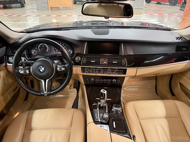 BMW 528 2015, 233,000 km - 2.0 л - Bakı
