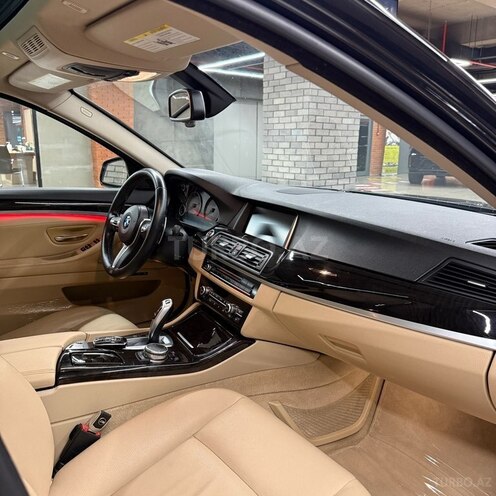 BMW 528 2015, 233,000 km - 2.0 л - Bakı