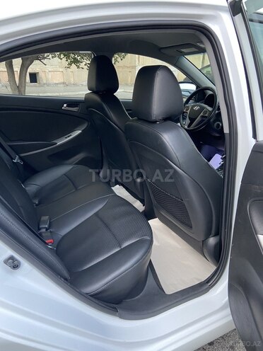 Hyundai Accent 2017, 180,888 km - 1.4 л - Bakı