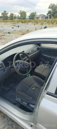 Kia Rio 2004, 330,000 km - 1.5 l - İsmayıllı