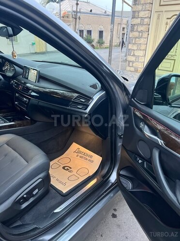 BMW X5 2018, 136,000 km - 3.0 l - Bakı