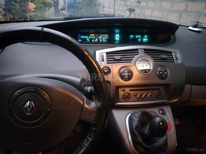 Renault Megane Scenic 2006, 333,300 km - 1.5 l - Yevlax