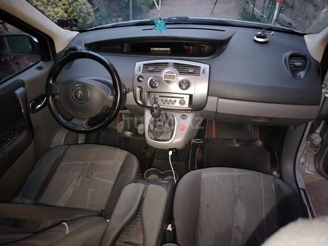 Renault Megane Scenic 2006, 333,300 km - 1.5 l - Yevlax