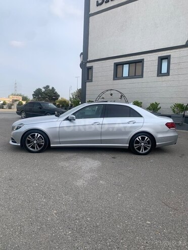 Mercedes E 220 2014, 256,000 km - 2.1 л - Xırdalan