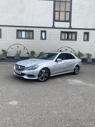 Mercedes E 220 2014, 256,000 km - 2.1 л - Xırdalan