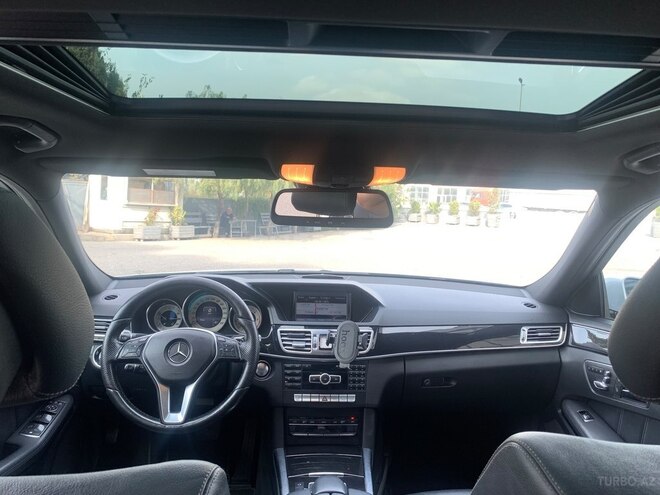 Mercedes E 220 2014, 256,000 km - 2.1 л - Xırdalan