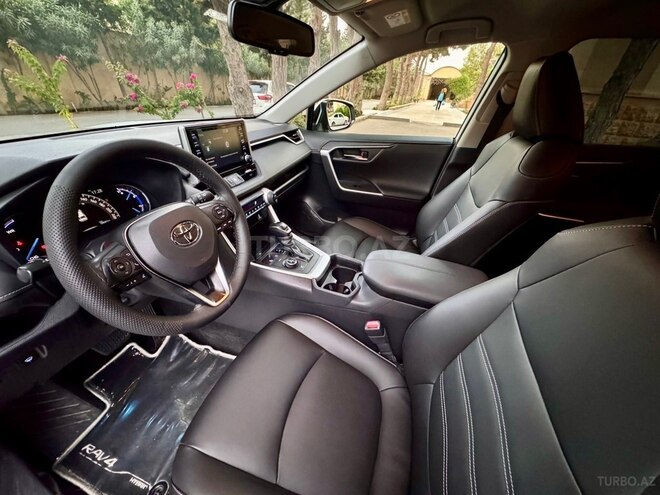 Toyota RAV4 2021, 105,000 km - 2.5 l - Bakı