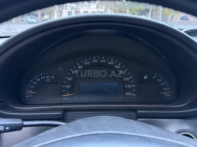 Mercedes C 230 2001, 251,200 km - 2.3 l - Mingəçevir