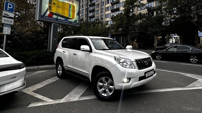Toyota Land Cruiser Prado 2009, 210,000 km - 2.7 l - Bakı