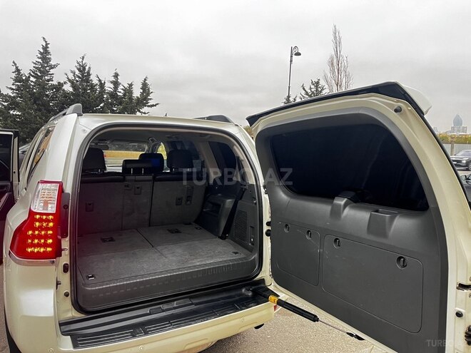 Toyota Land Cruiser Prado 2009, 210,000 km - 2.7 l - Bakı
